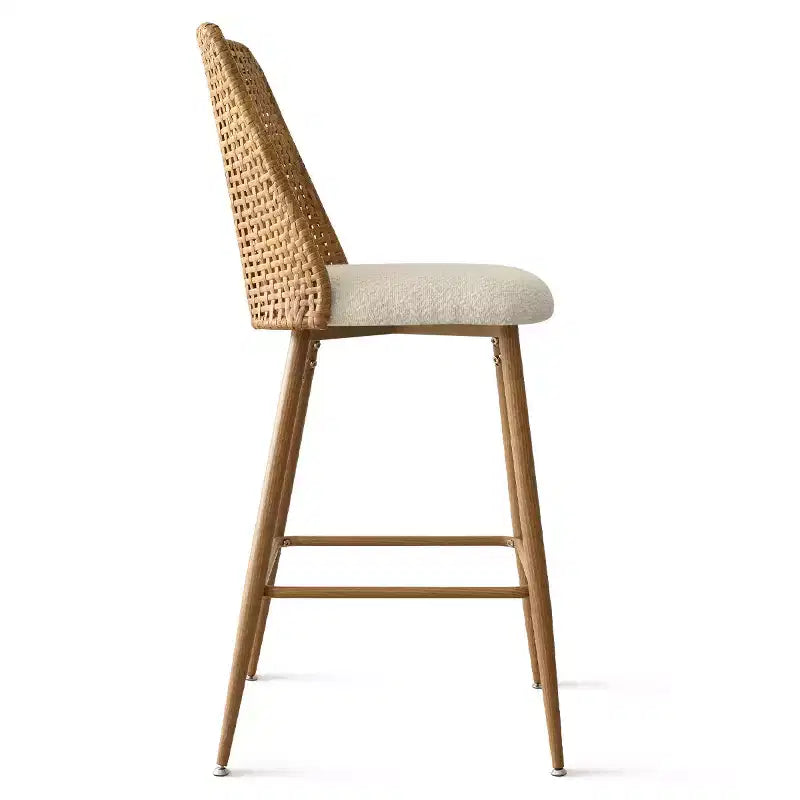 Lot de 4 tabourets de comptoir Boucle et rotin, chaises de bar rembourrées de 27 pouces avec dossier en rotin pour îlot de cuisine ou comptoir de petit-déjeuner